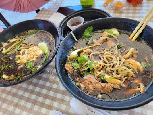 Won Ton and House noodle Soups