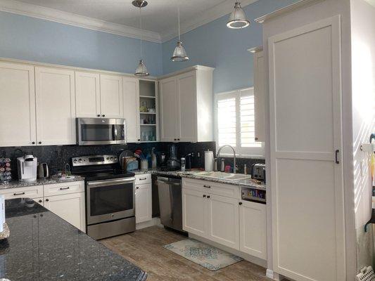 Our beautiful kitchen cabinet doors ! Dale supervised all aspects of the work and did some himself . Great company !