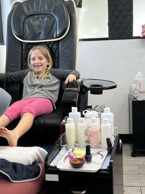 Kids mani/pedi