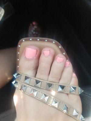 Here is my shitty pedicure that cost $40