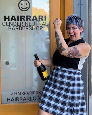 What's a gender neutral barbershop? It's Hairrari! Everyone welcome! Cheers!