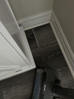 Floors placed with gaps