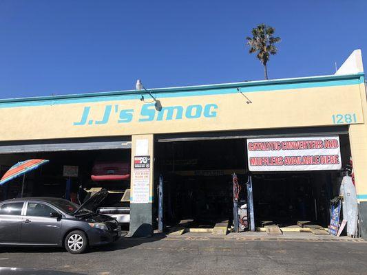 J.J's Smog shop