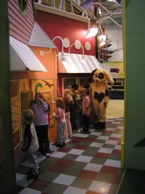 Children's Edutainment Center