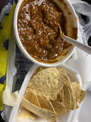 Chicken chili w/ side of nacho chips