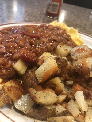 Chili omelette and American fries.