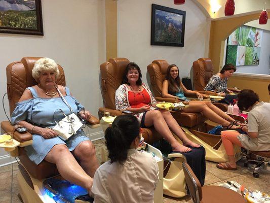 Bridal nail party before the my wedding.