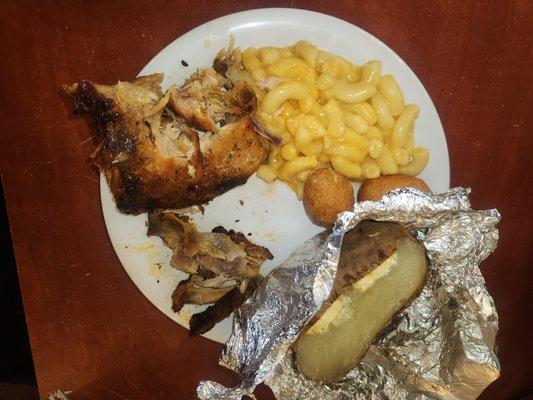 this is the chicken that smelled and tasted like fish - totaly rotten  mac n cheese cold....baked potato foil warm from lamps, cold inside