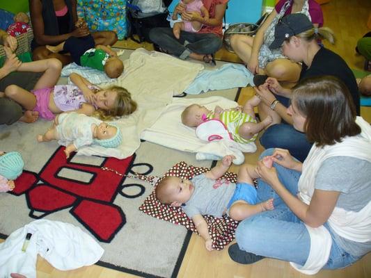 Infant massage classes for parents. Learn tools that will last a lifetime http://sirrinestudio.com/infant-massage