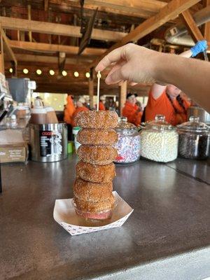 Apple cider donuts