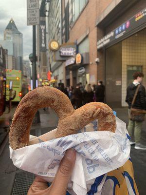 Cinnamon Sugar Pretzel   (Outside the shop)