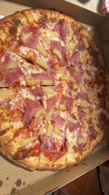 Pineapple and ham Giant Pizza