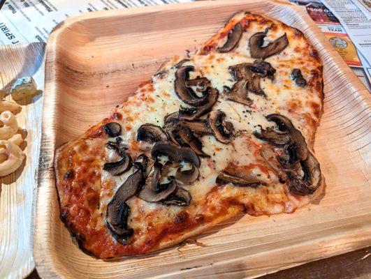 Gloopy mushroom pizza!