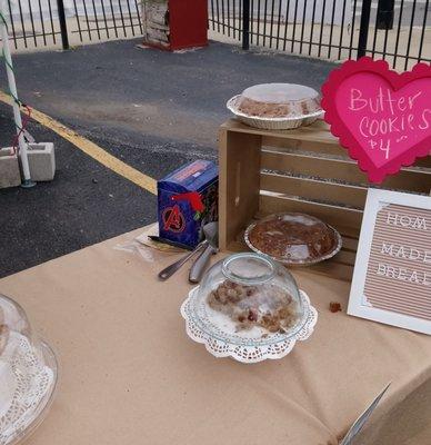 One Pecan Pie and Banana Bread Samples left at 4 PM at Marlene's Baked Goods - better get here early!