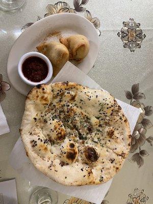 Garlic Naan, Vegetable Samosa