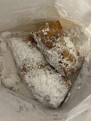 Big beignets