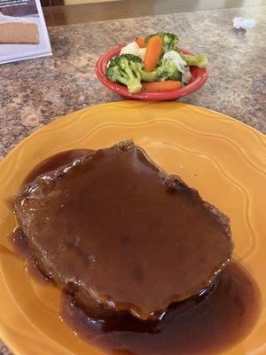 Homemade meatloaf and veggies so delicious!!