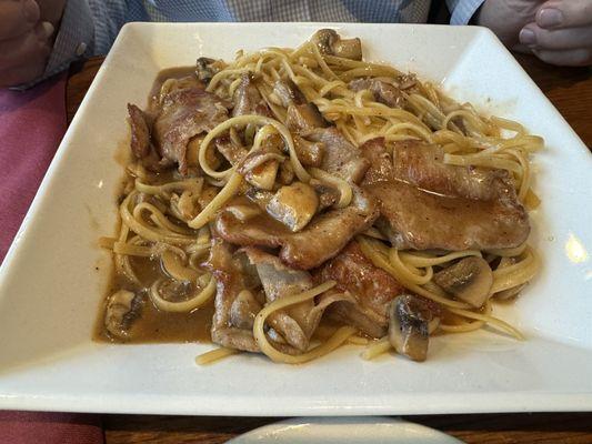 Veal Marsala on linguini