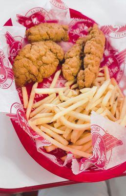 Chicken Fingers: delicious
 Fried Chicken Fingers and Honey Mustard Sauce on the side,
 Shoestring potatoes