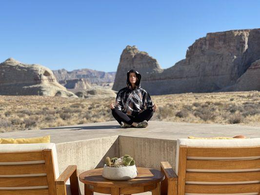 Amangiri outside lounge