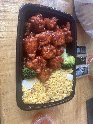 Sesame chicken combo with fried rice