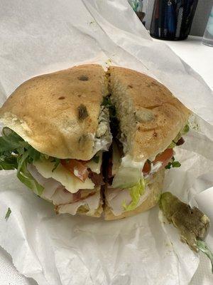 Jalapeño bun with turkey, roast beef, horseradish white cheddar, lettuce, tomato and that ewww ugly avocado