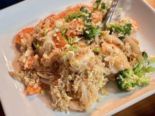 Shrimp Thai Fried Rice DELICIOUS - August 10, 2024