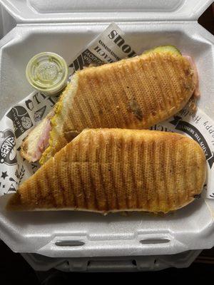 Cuban sandwich