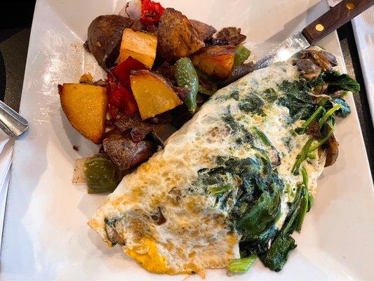 Customed Egg White Omelette with mushrooms, spinach & light cheese.