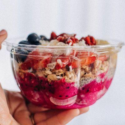 Pitaya Bowl (Dragon Fruit)