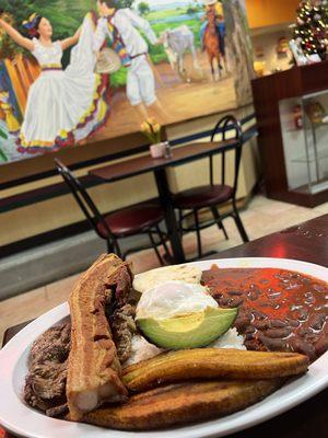 Bandeja Paisa