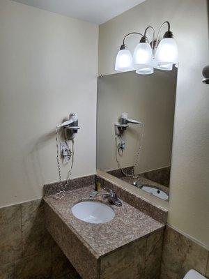 Bathroom vanity & sink