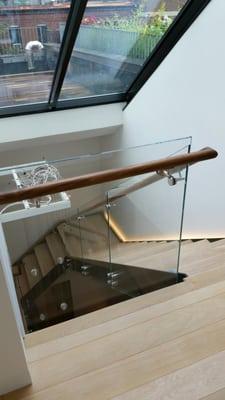 Chestnut St. Boston Glass Railing