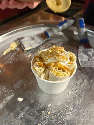 Bee’s Rolled Ice Cream