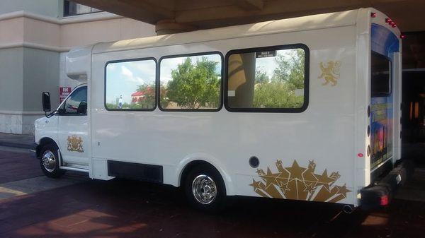 16 p. Party shuttle, Quinceanera, prom, Bachelor/Bachelorette