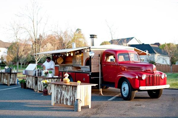 True Crafted Pizza food truck awning