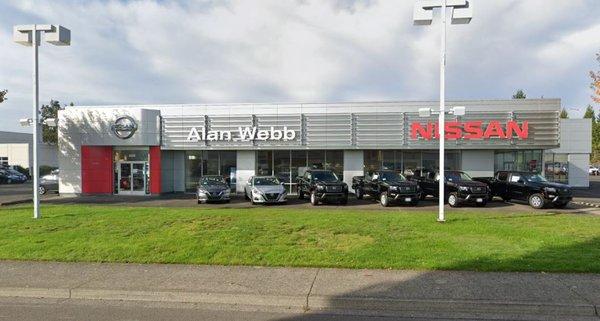 Alan Webb Nissan