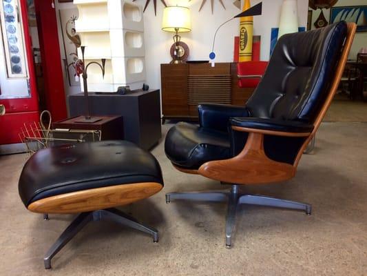 Heywood Wakefield Lounge Chair and Ottoman.