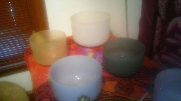 Singing bowls