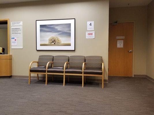 Palo Alto Medical Foundation Santa Clara - waiting area