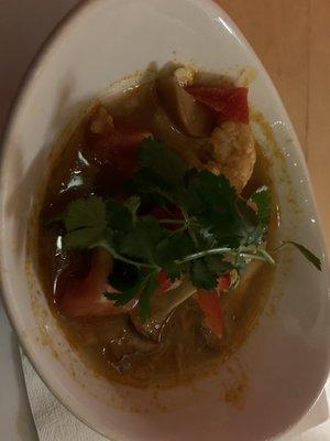 Tom yum soup