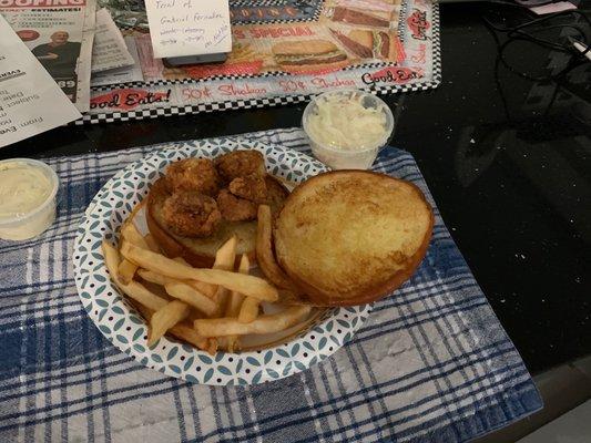 The Fish Market, scallop roll.