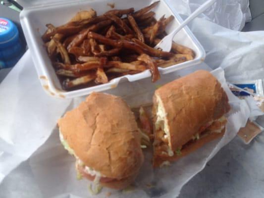 Shrimp Poboy n gravy fries...... Mmmmmmmm