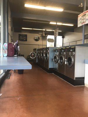 Milwaukie Coin Laundry