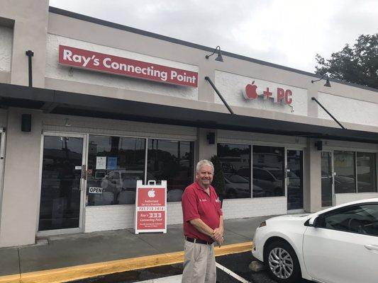 Steve owns Ray's Connecting Point in Clearwater.  Known as an iconic Mac store, Steve wants everyone to know he also fixes PCs.