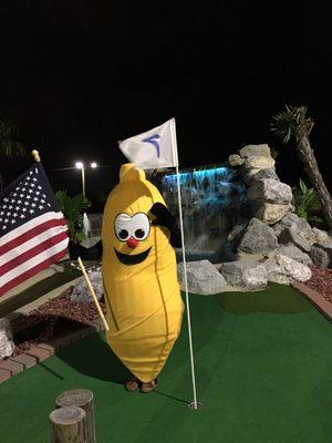 The staff of Banana's Mini-Golf & Arcade would like to wish you and your family a Safe & Happy 4th of July!!!