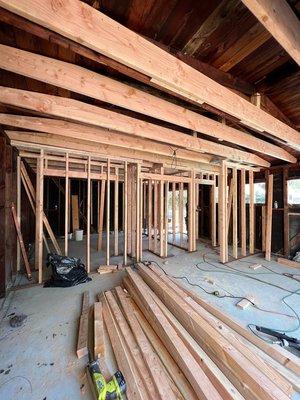 Framing done for our client's Topanga Canyon 470 Sqft ADU! What would you use this space for?