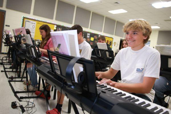 Chesnee High School Piano Class