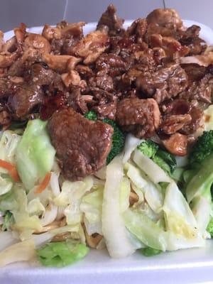 I'm not sure why all of the bad reviews! I'm loving this made-to-order teriyaki bowl!