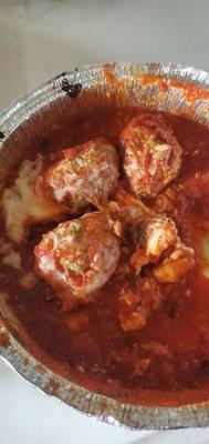 Meatballs in sauce